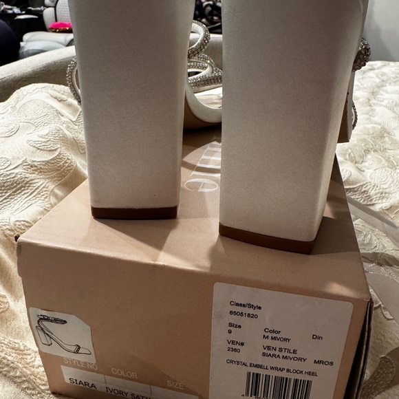 Be Mine White and Silver Strappy Heels - Picture 3 of 3